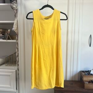 Little vintage yellow dress